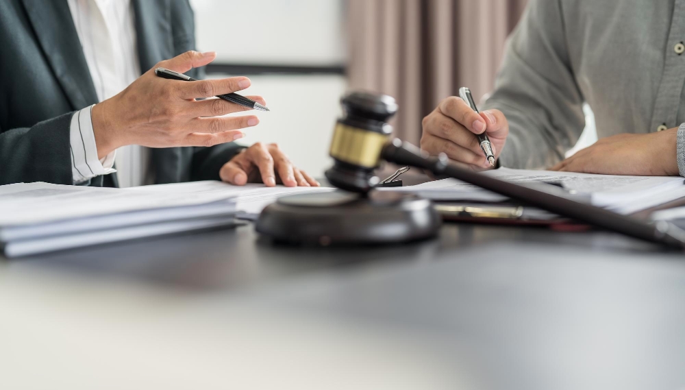 Who Is Entitled to Spousal Support in Alberta — photo